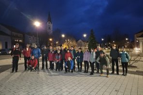 11. noćni uspon na Omanovac: put osvijetljen čeonim lampicama i mjesečinom (24.2.2024.)