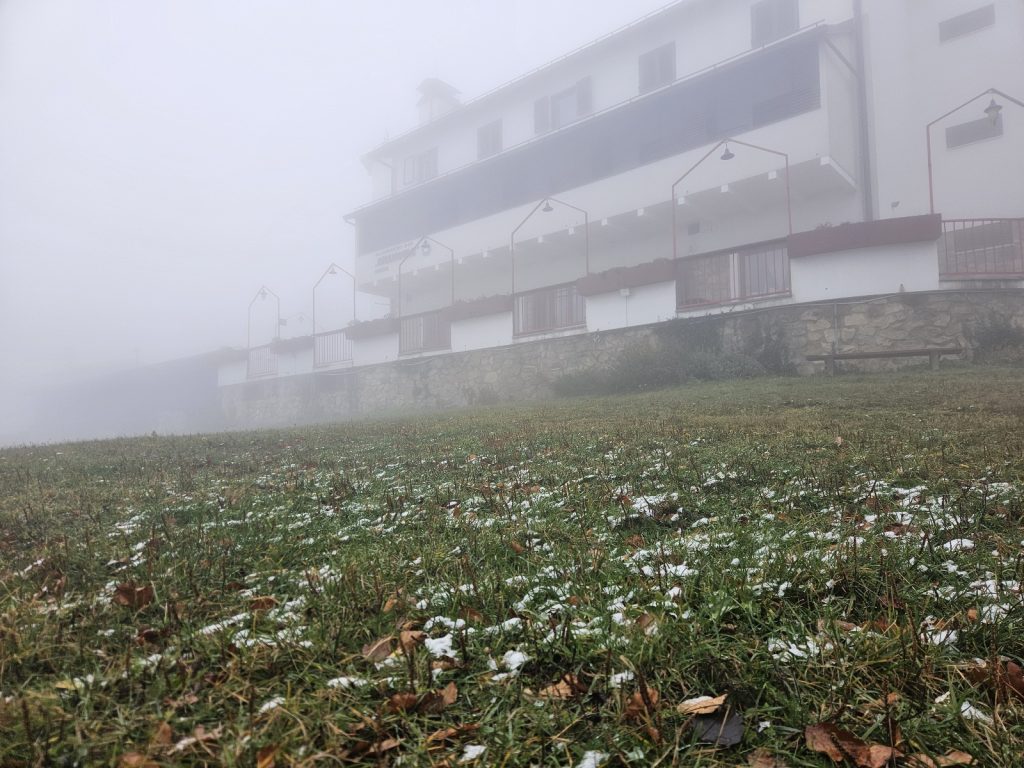 Počela zimska sezona na Omanovcu, 655 m (18.11.2025.)